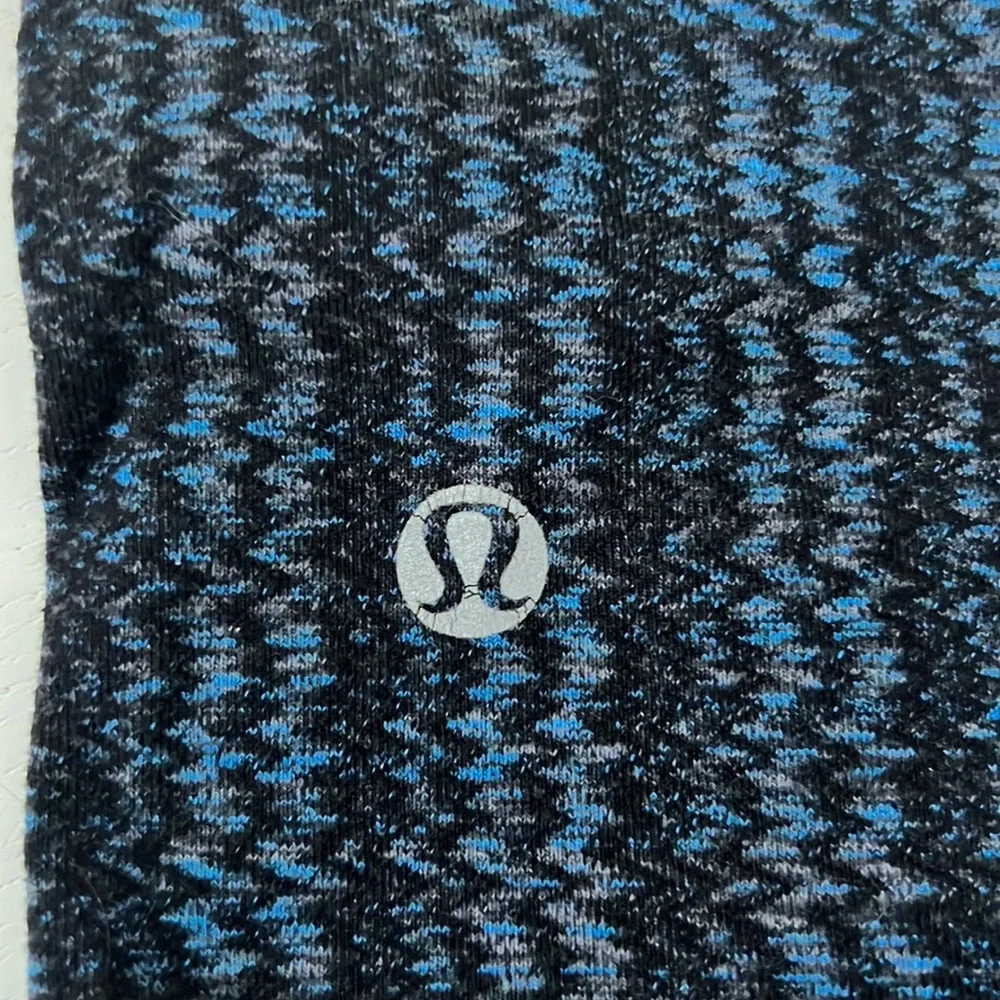 Lululemon ZigZag Blue, Gray and Black Full Length Leggings - Picture 3 of 9